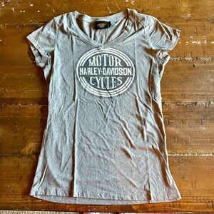 Harley-Davidson Women's Gray Short Sleeve Tee - Size Small